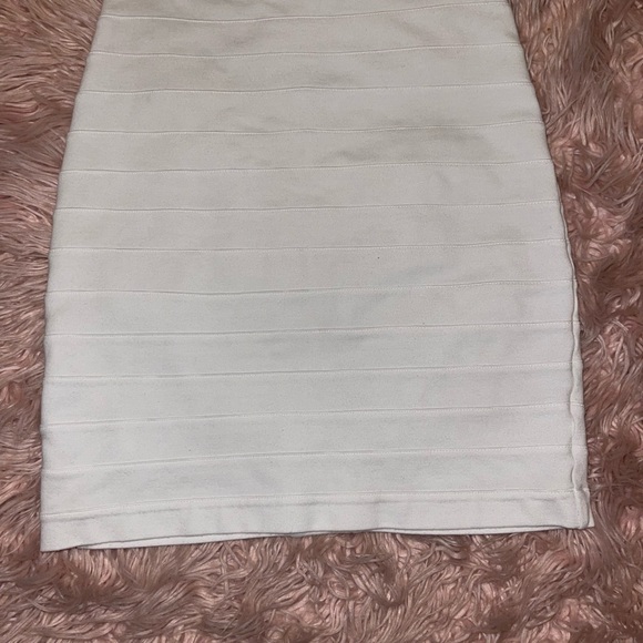 **Express Pencil Skirts Duo: Sleek Sophistication for Every Occasion** - Picture 2 of 5